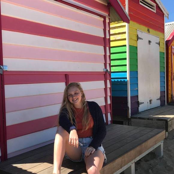 Meet your Posher, Taylor - Picture 1 of 1